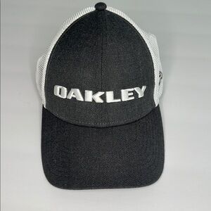 OAKLEY Heather Gray White Adjustable Baseball Trucker Hat Cap